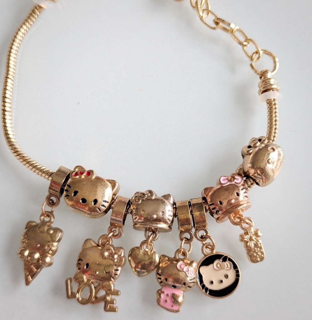 Hello Kitty "Sweetheart" Rose Gold Charm Bracelet Pandora Style - Picture 4 of 12